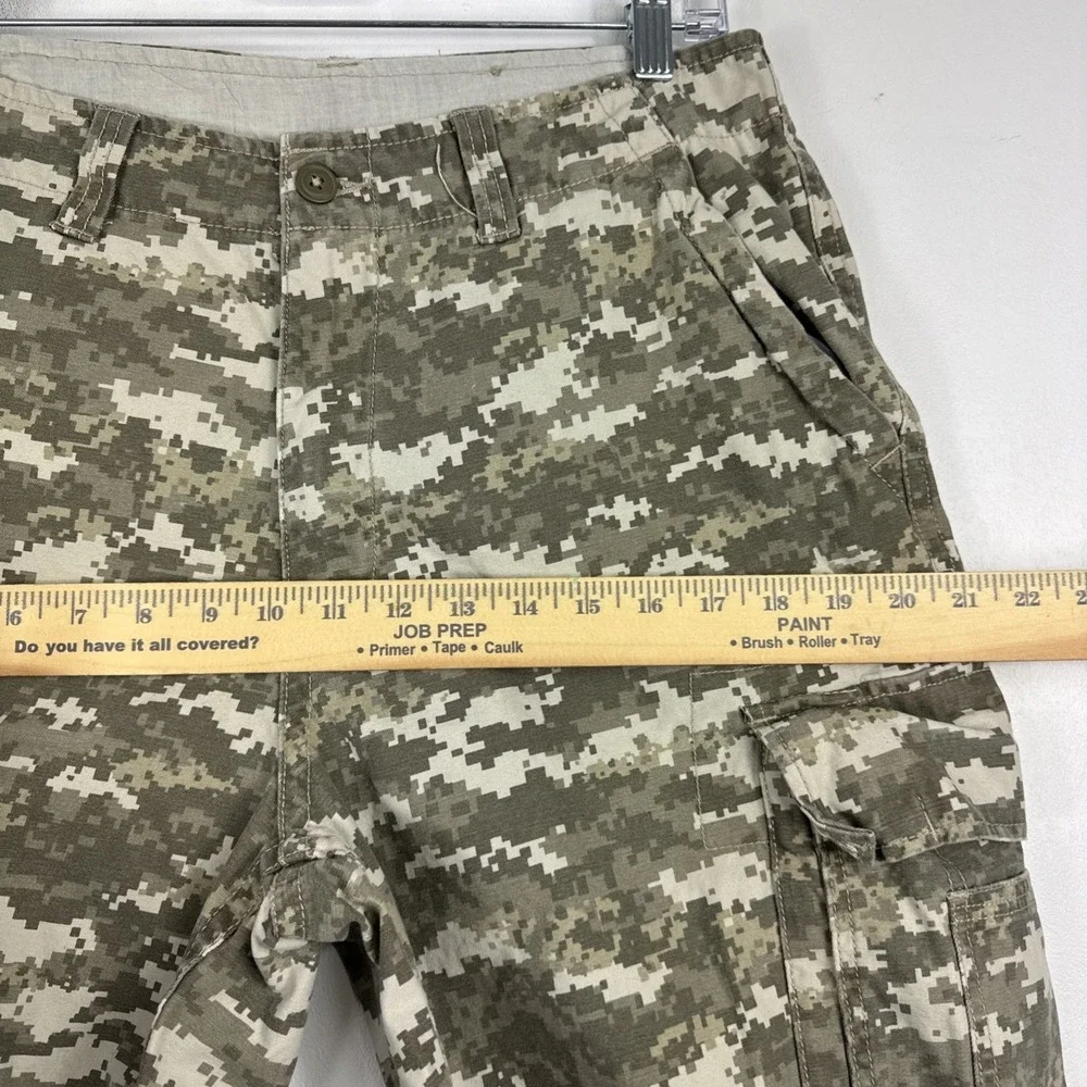 Faded Glory Cargo Shorts Mens Size 32 Digital Camo Tactical Paratrooper Green‎